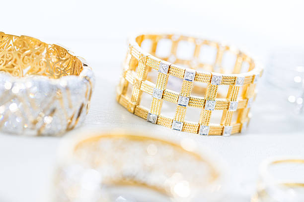Cuff vs. Bangle vs. Chain: Which Bracelet Style is for You?