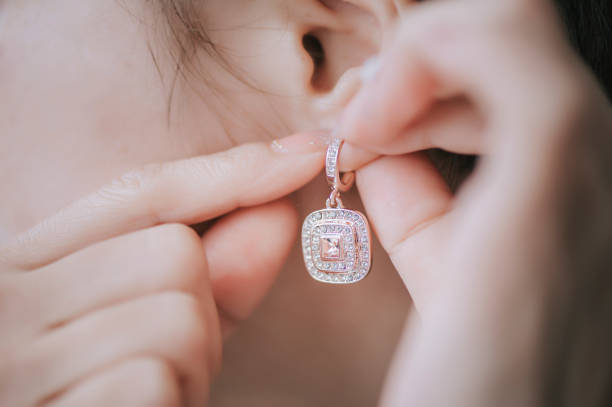 Lab-Grown vs. Natural Diamond Earrings – What to Know Before You Buy