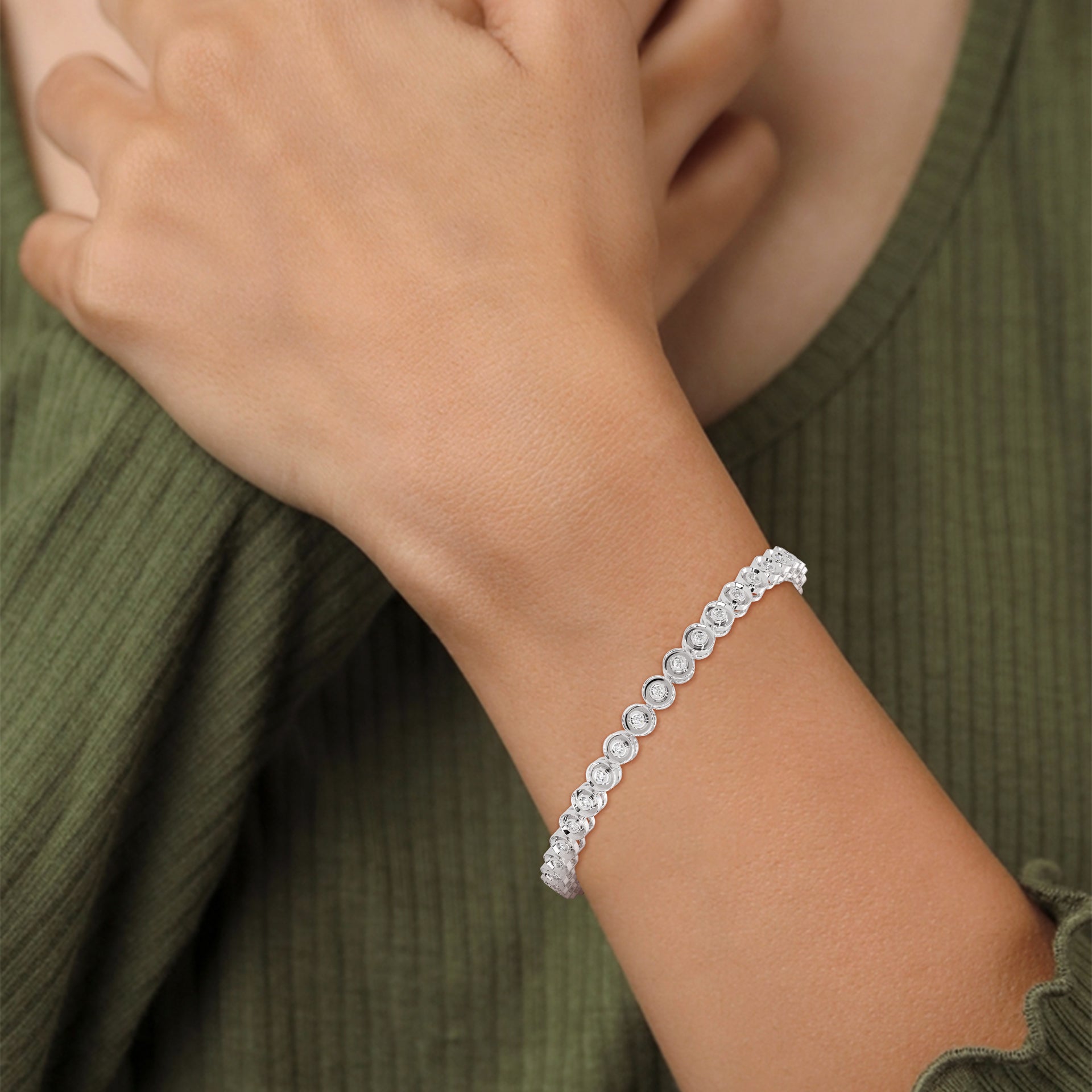 Bezel-Set Lab-Grown Diamond Gold Tennis Bracelet | 0.68 CTW