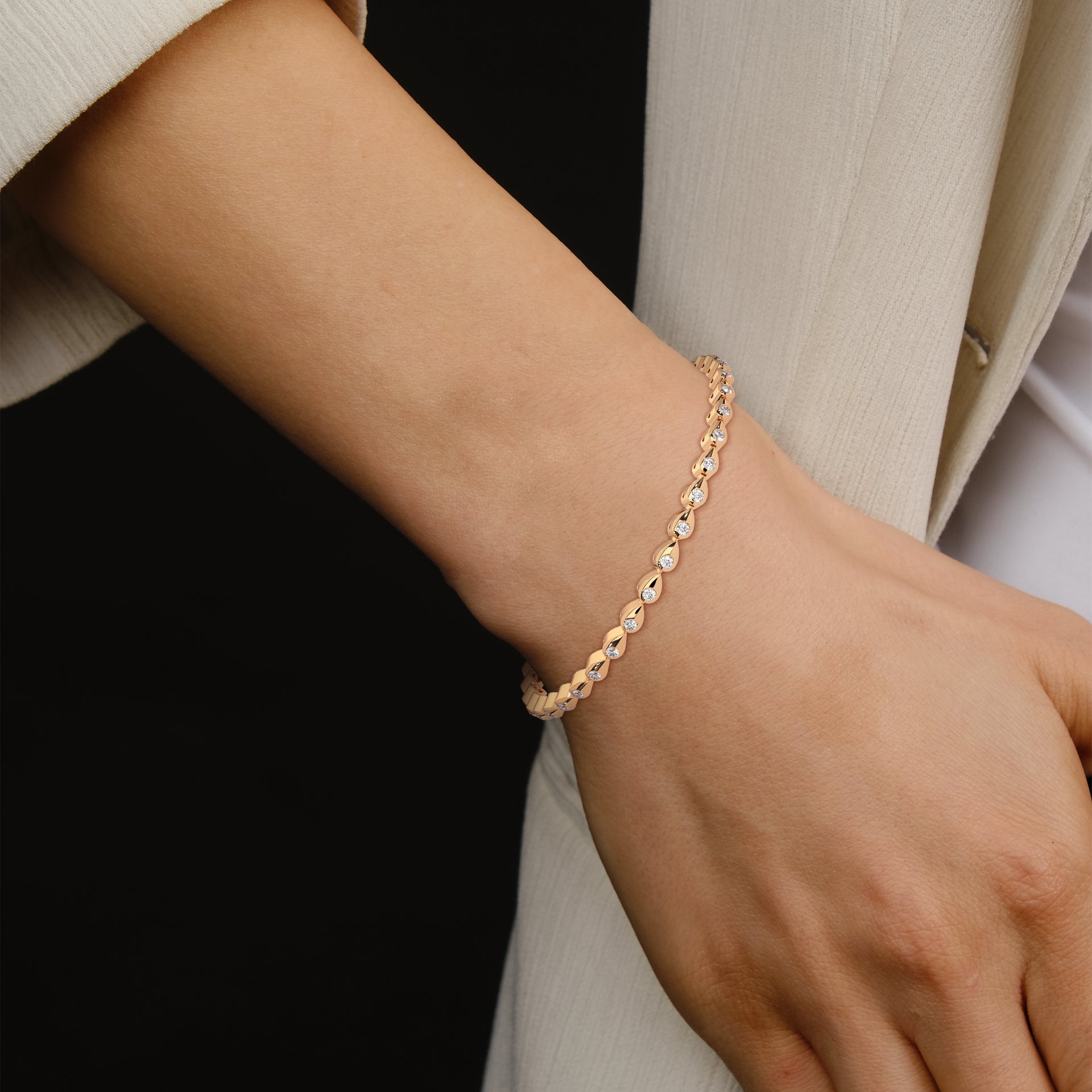 InfinityGlow Round-Cut Lab-Grown Diamond Gold Bracelet | 1.19 CTW