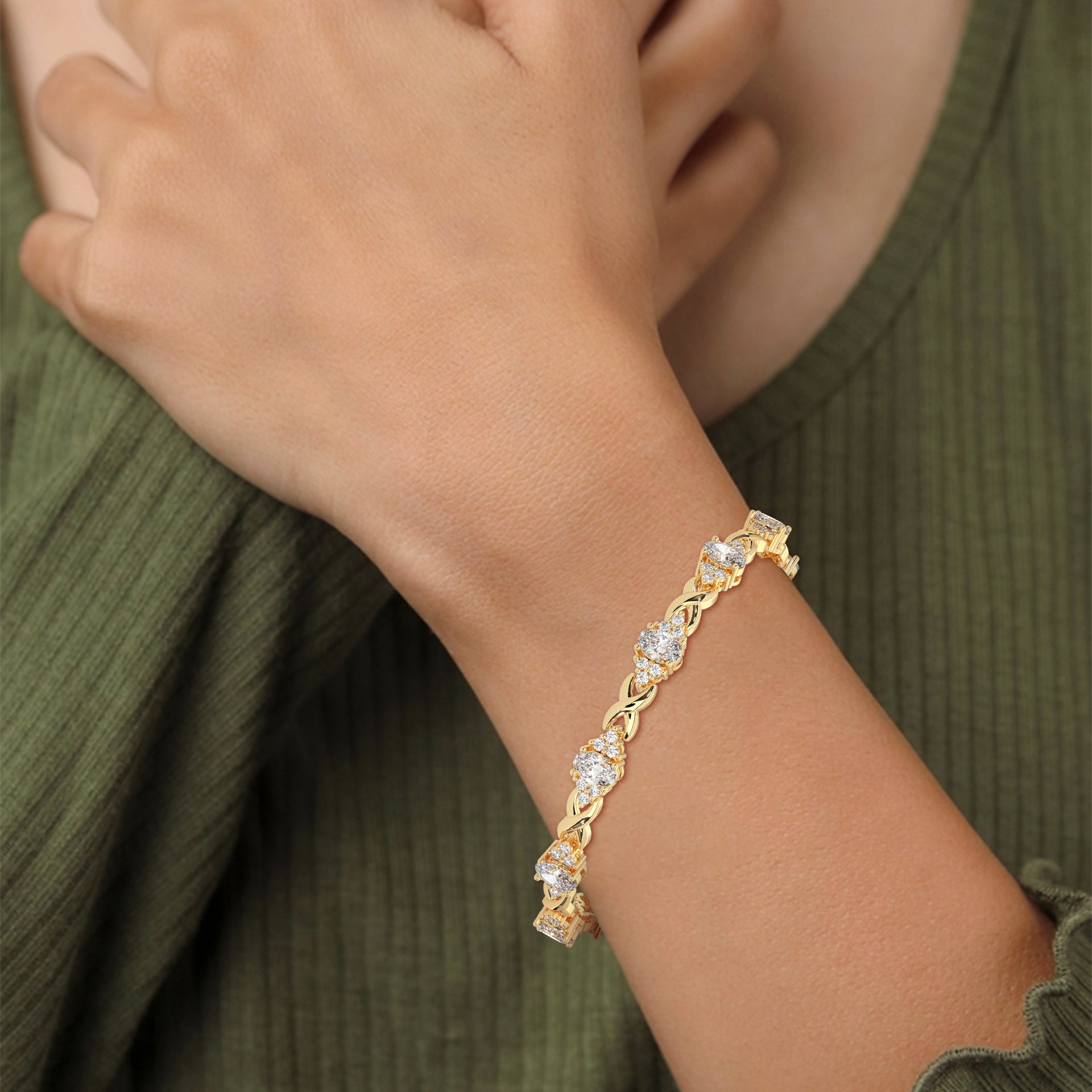 Elysian Twist Oval-Cut Lab-Grown Diamond Bracelet | 6.67 CTW