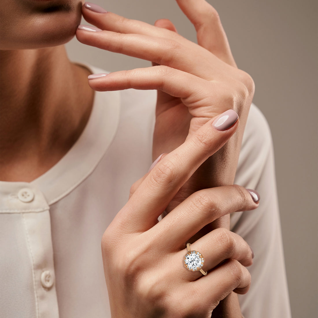 Regal Bloom 2.12 CTW Round-Cut Diamond Floral Halo Ring | E-VS1