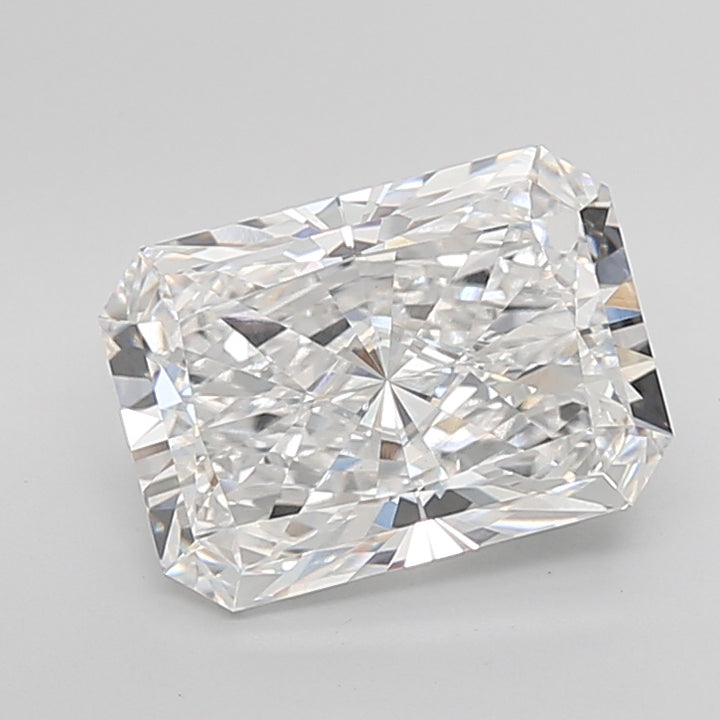 5.08ct E-VVS2 IGI Certified Radiant Cut